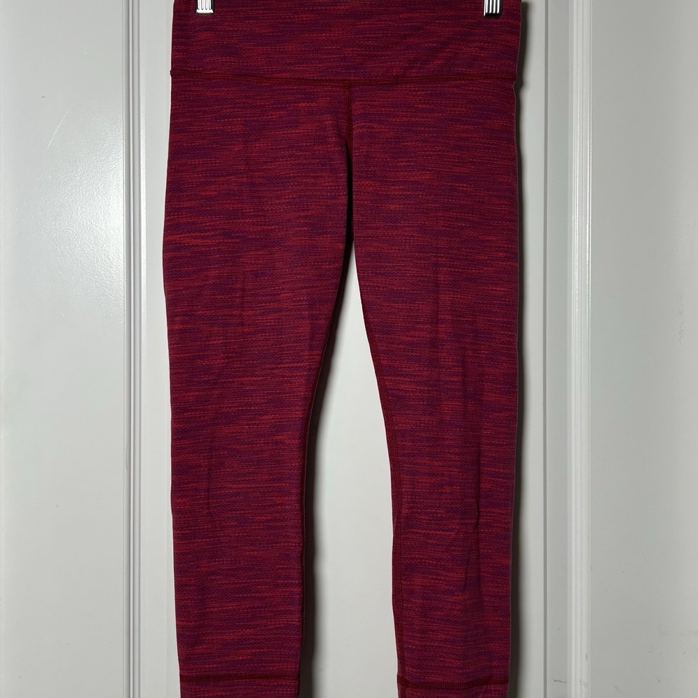 Lululemon Diamond Jacquard Space Dye Bumble Berry Wunder Under Crop II Tights